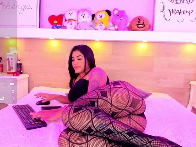 Ashley-Coper live cam on BongaCams