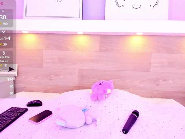 Ashley-Coper live cam on BongaCams