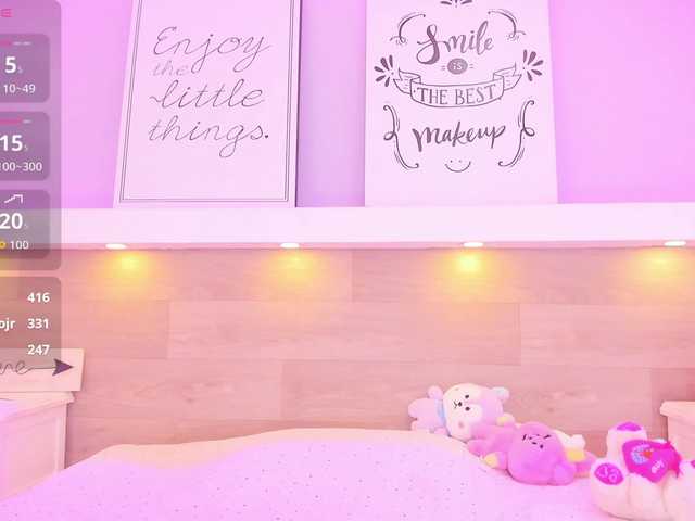 Ashley-Coper live cam on BongaCams
