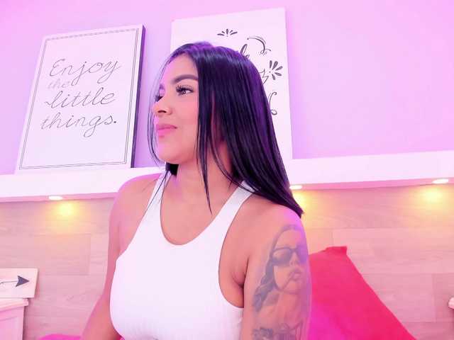 Ashley-Coper live cam on BongaCams