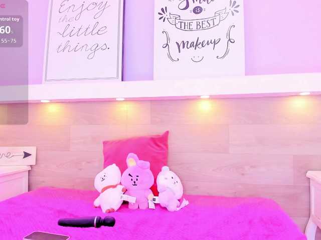 Ashley-Coper live webcam show