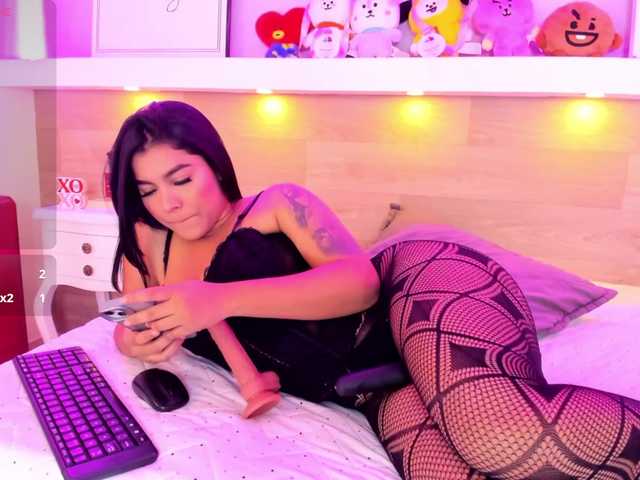 Ashley-Coper live cam on BongaCams
