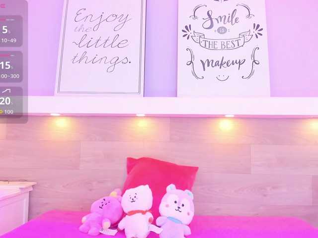 Ashley-Coper live cam on BongaCams