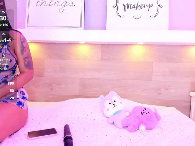 Ashley-Coper live cam on BongaCams