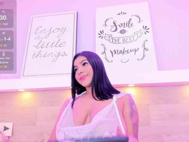 Modèle: Ashley-Coper