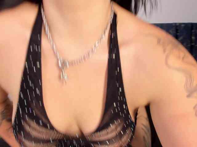 Gaby-Martines webcam