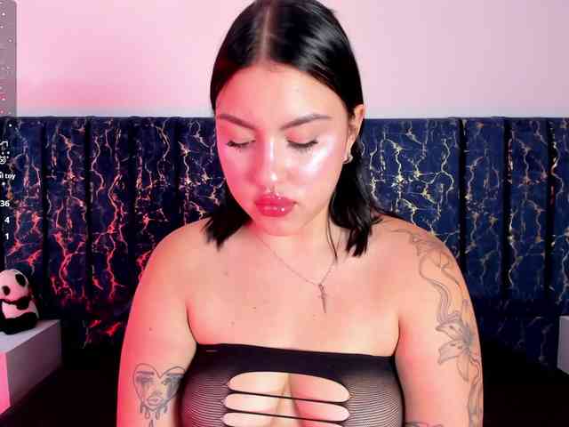 Gaby-Martines webcam
