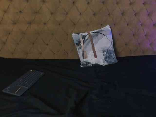Mariangel-Foxxx webcam