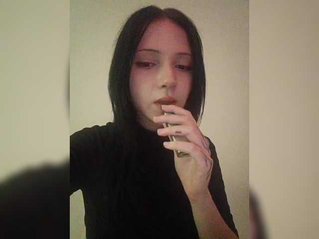 KRISTARI live cam on BongaCams