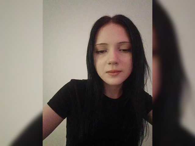 KRISTARI live cam on BongaCams