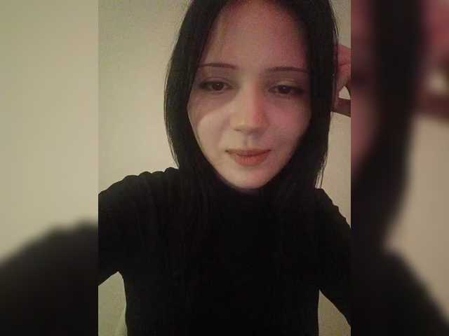 KRISTARI live cam on BongaCams