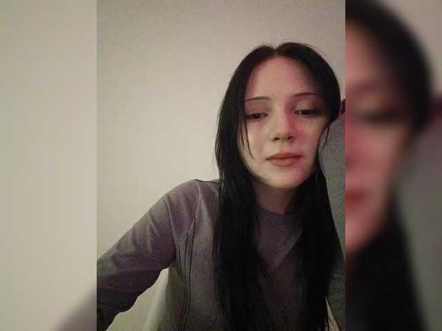 KRISTARI live cam on BongaCams