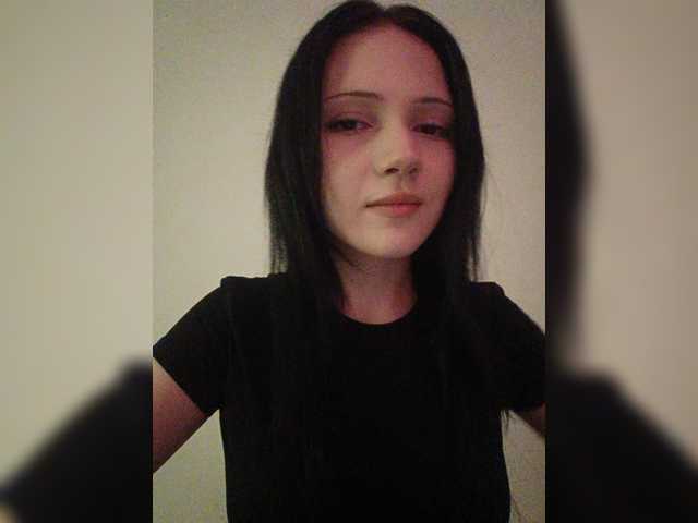 KRISTARI live cam on BongaCams