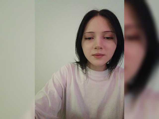 KRISTARI live cam on BongaCams