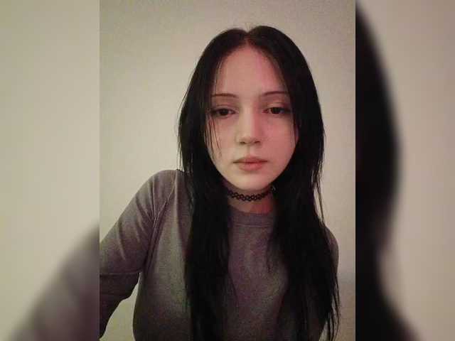 KRISTARI live cam on BongaCams