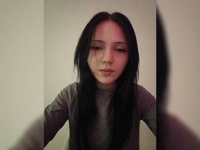 KRISTARI live cam on BongaCams