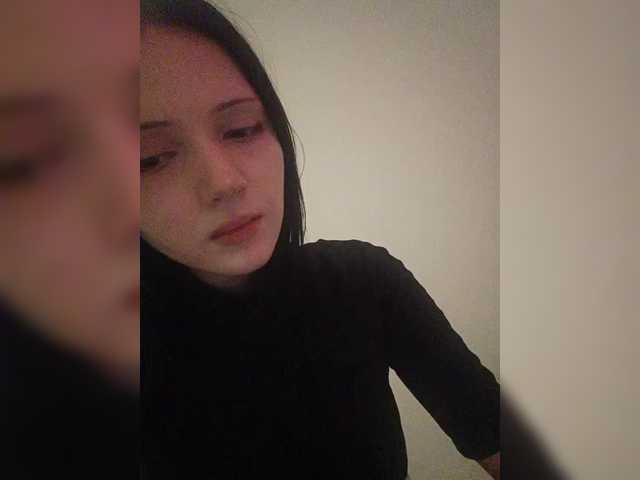 KRISTARI live cam on BongaCams