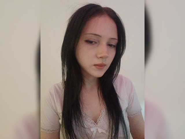 KRISTARI live cam on BongaCams