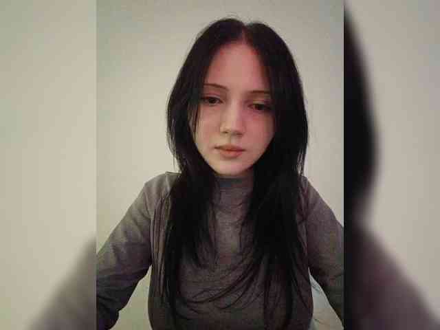 KRISTARI Sex Cam Show