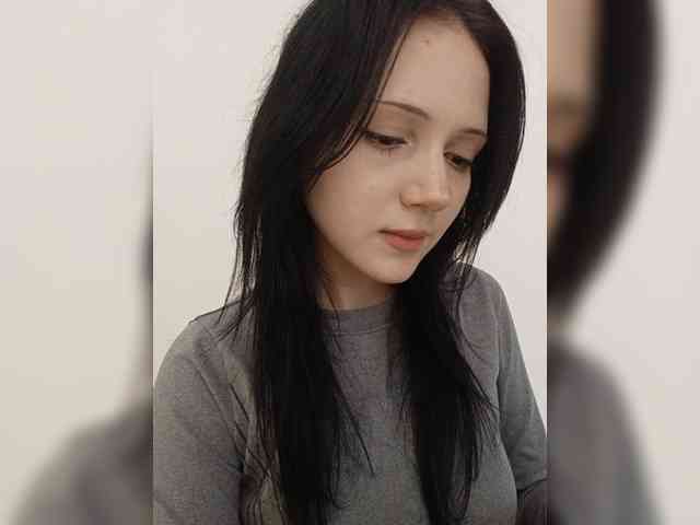 KRISTARI Sex Cam Show