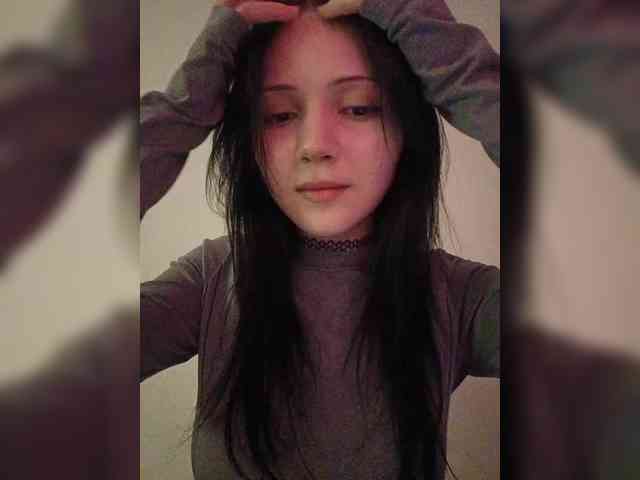 KRISTARI Sex Cam Show