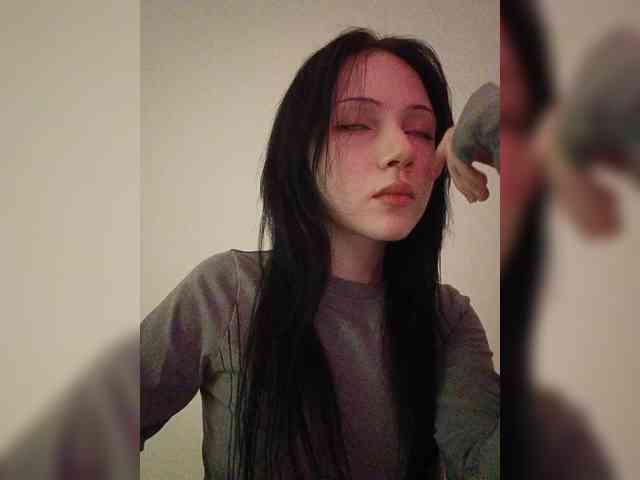 KRISTARI Sex Cam Show