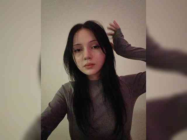 KRISTARI Sex Cam Show