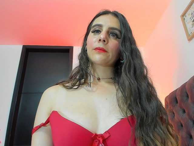 OrnellaHamilton live cam preview