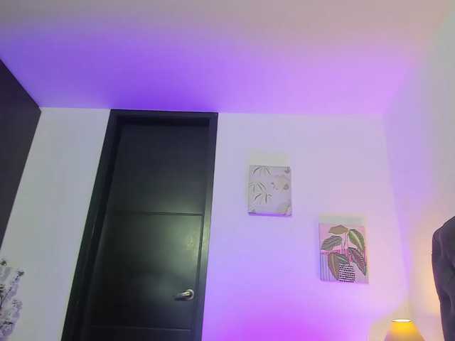 OrnellaHamilton live cam on BongaCams