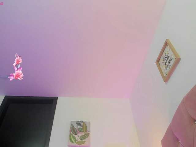 OrnellaHamilton live webcam show