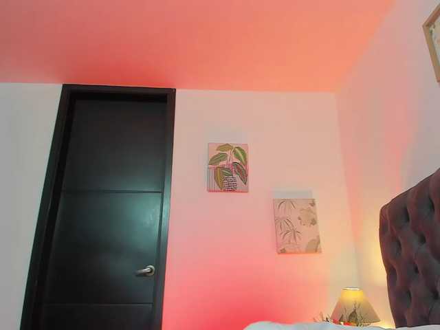OrnellaHamilton live cam on BongaCams