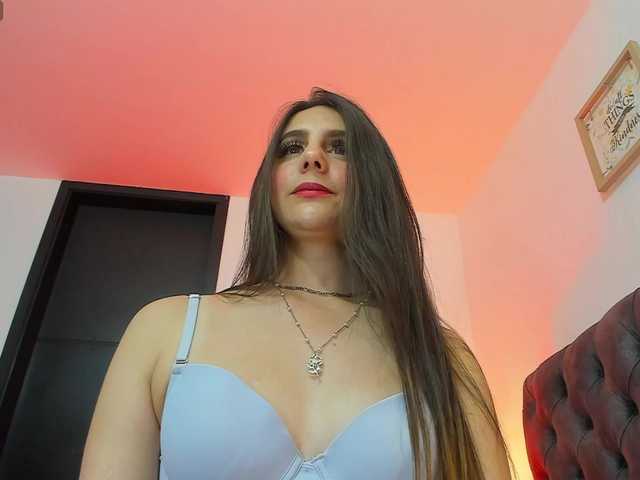 OrnellaHamilton live cam on BongaCams