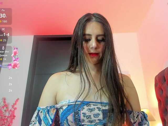 OrnellaHamilton live cam on BongaCams