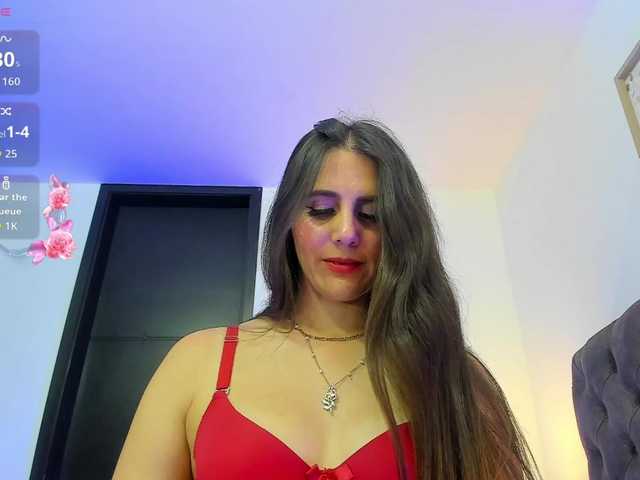 OrnellaHamilton live cam on BongaCams