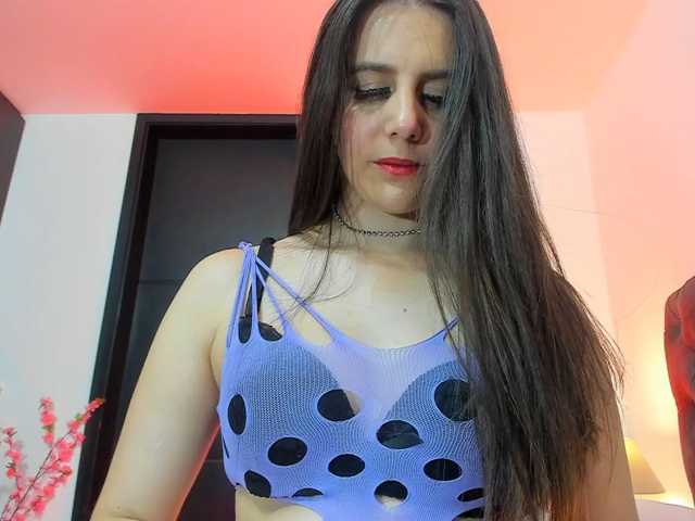 OrnellaHamilton live cam on BongaCams