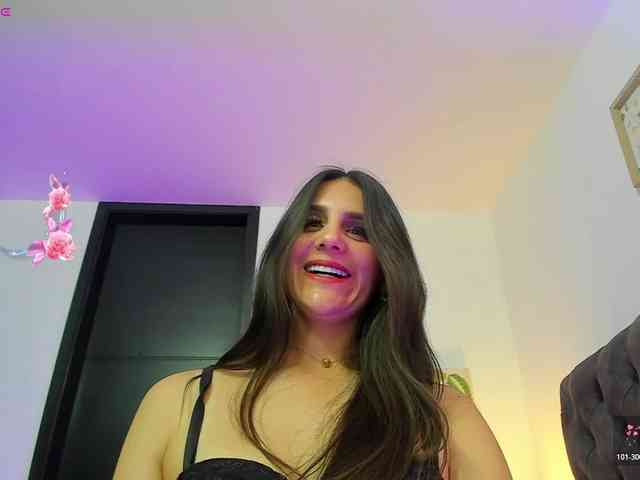 OrnellaHamilton webcam