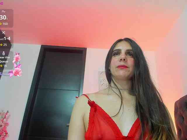 OrnellaHamilton webcam