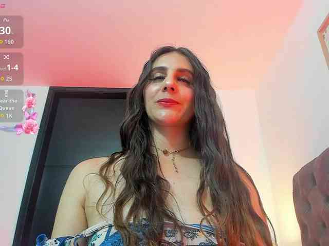 OrnellaHamilton webcam