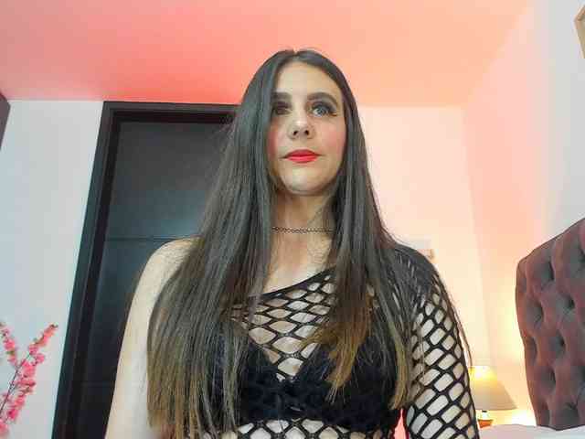 OrnellaHamilton