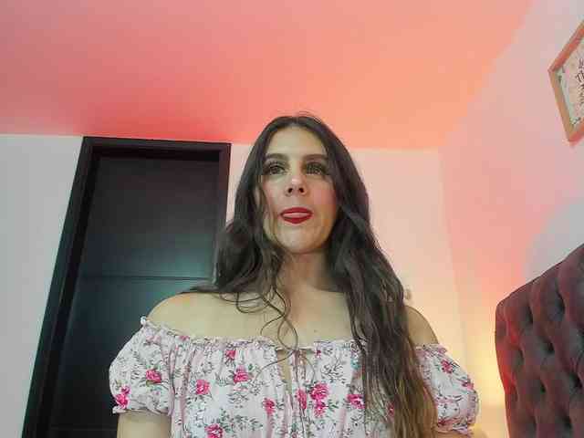 OrnellaHamilton OrnellaHamilton