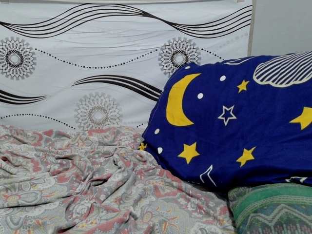 Urlovelypinay4u live cam on BongaCams
