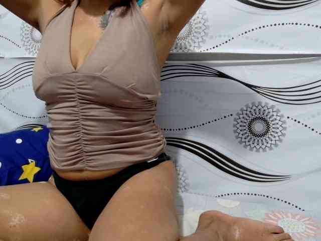 Urlovelypinay4u webcam