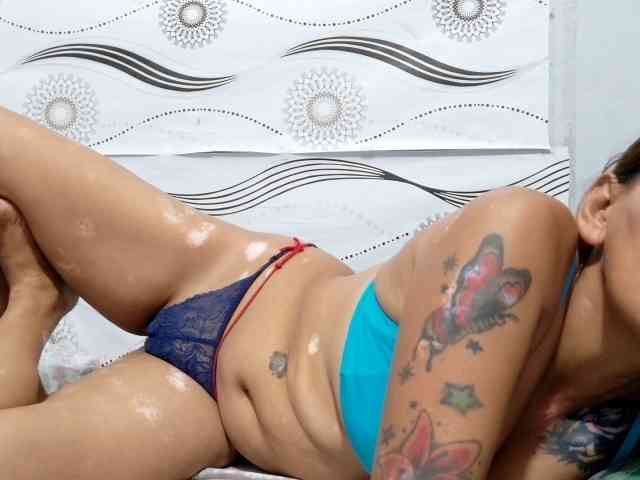 Urlovelypinay4u webcam