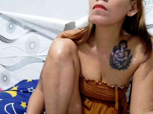 Model: Urlovelypinay4u