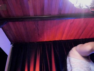 EmiliWilliams Porn Show