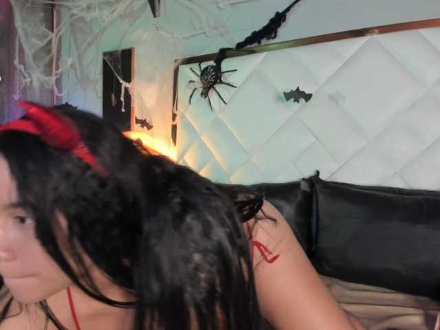 EmiliWilliams live cam on BongaCams