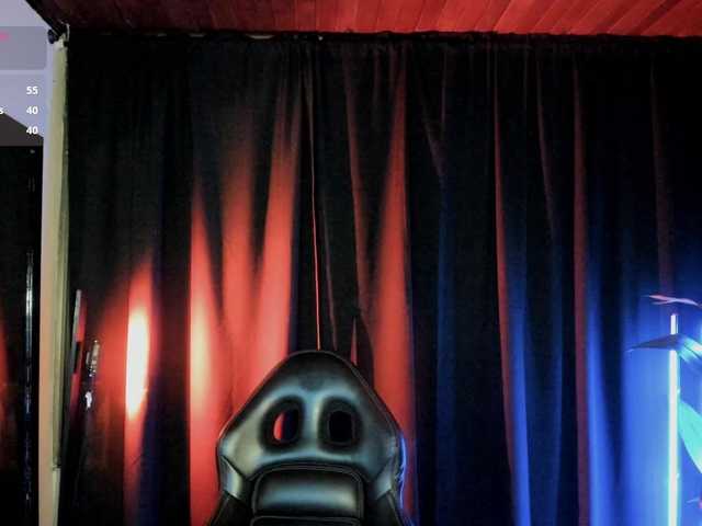 EmiliWilliams live cam on BongaCams