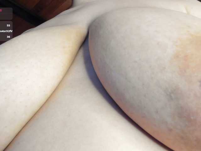 EmiliWilliams live cam on BongaCams