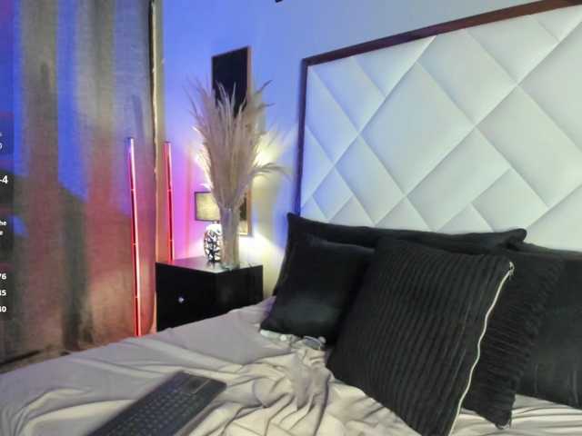 EmiliWilliams, en vivo ahora en BongaCams