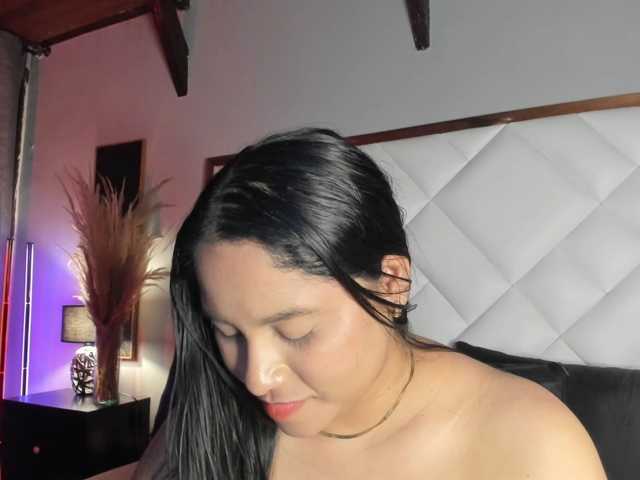 EmiliWilliams live cam on BongaCams